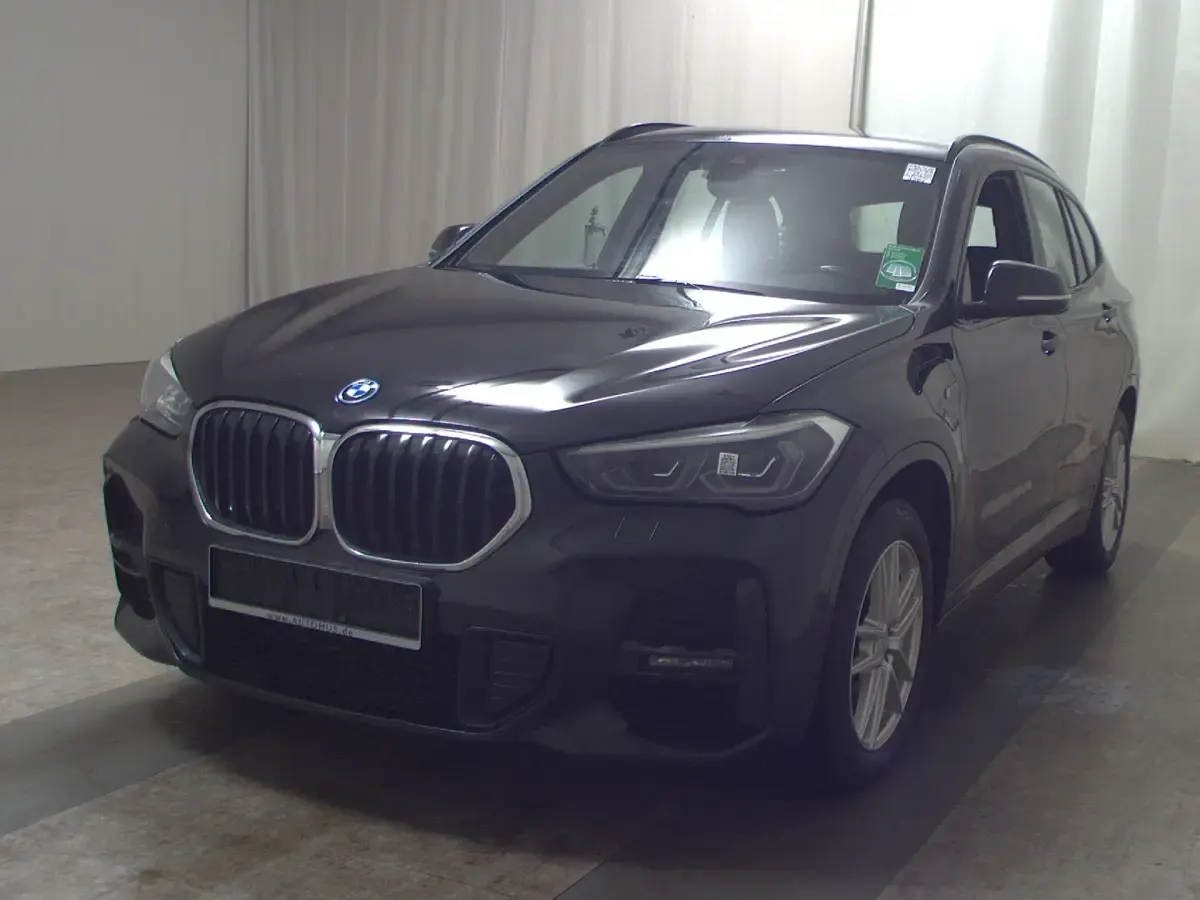 Gebraucht BMW X1 M Sport 220 PS (161 kW) 2022 Schwarz SUV