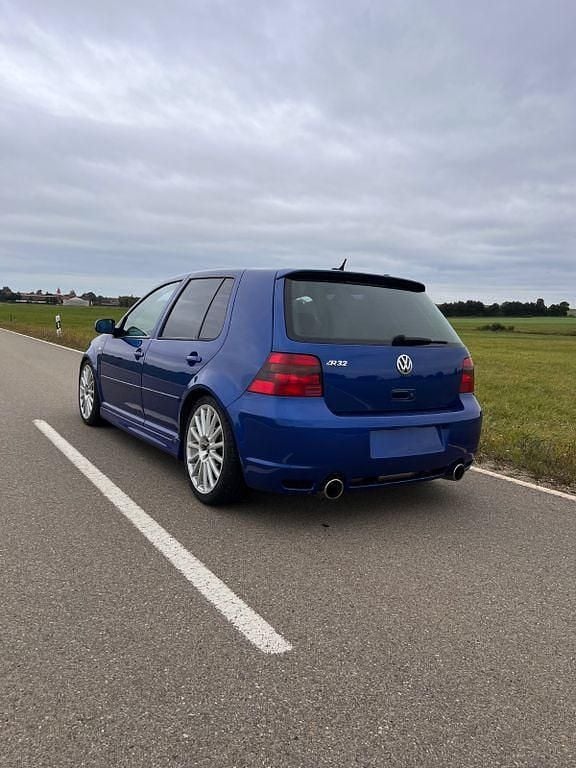 Gebraucht VW Golf IV R 241 PS (177 kW) 2003 Blau Limousine