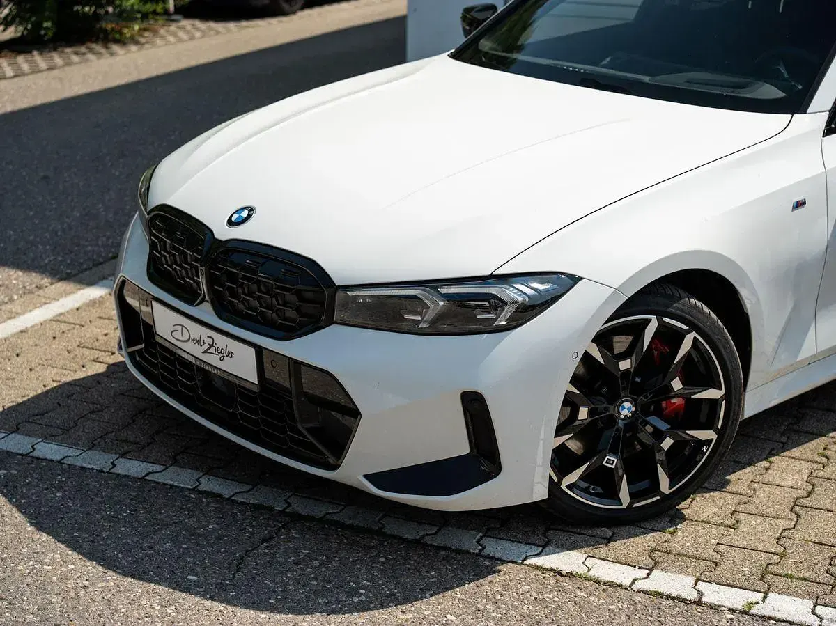 Gebraucht BMW M340 M Sport 340 PS (250 kW) 2024 Weiß Limousine