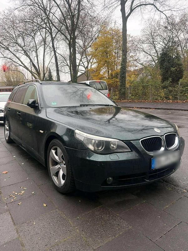 Andere farben Gebraucht 2006 BMW 530 Kombi | 3.000 € (Superpreis) - Bild 1/4