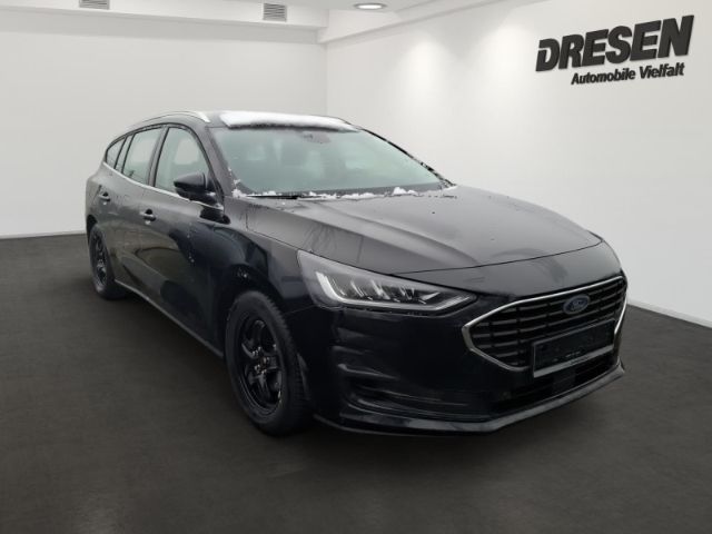 Gebraucht Ford Focus Titanium 125 PS (91 kW) 2023 Obsidianschwarz metallic Kombi