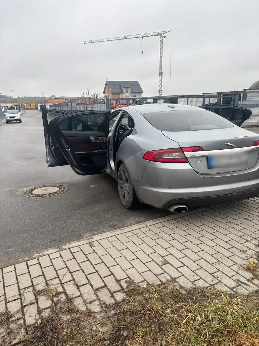 Gebraucht Jaguar XF 241 PS (177 kW) 2010 Grau Limousine