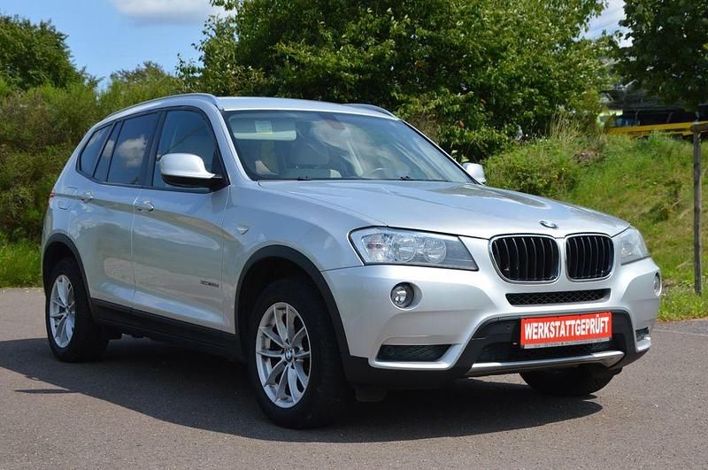 Silber Gebraucht 2012 BMW X3 Sport Line SUV | 9.999 € (Superpreis) - Bild 1/4