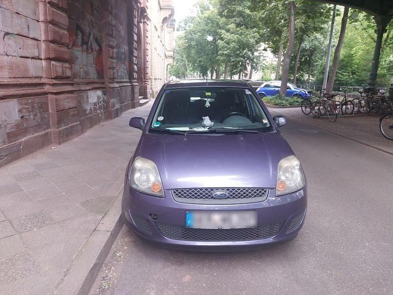 Violet Gebraucht 2008 Ford Fiesta Kleinwagen | 900 € (Guter Preis) - Bild 1/4