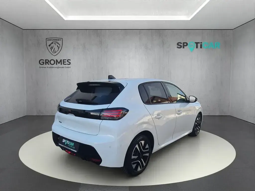 Gebraucht Peugeot 208 Allure 101 PS (74 kW) 2024 Schneeweiss Kleinwagen