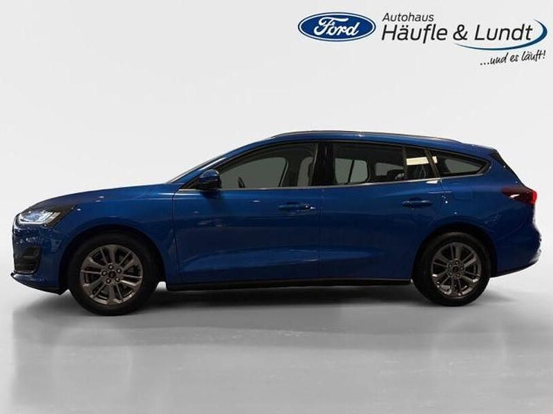 Gebraucht Ford Focus Titanium 155 PS (114 kW) 2023 Dynamicblau metallic Kombi