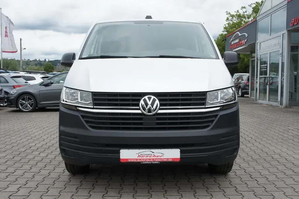 Gebraucht VW Transporter 150 PS (110 kW) 2021 Silber Van