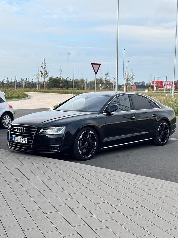 Schwarz Gebraucht 2014 Audi A8 Limousine | 25.899 € (Fairer Preis) - Bild 1/4