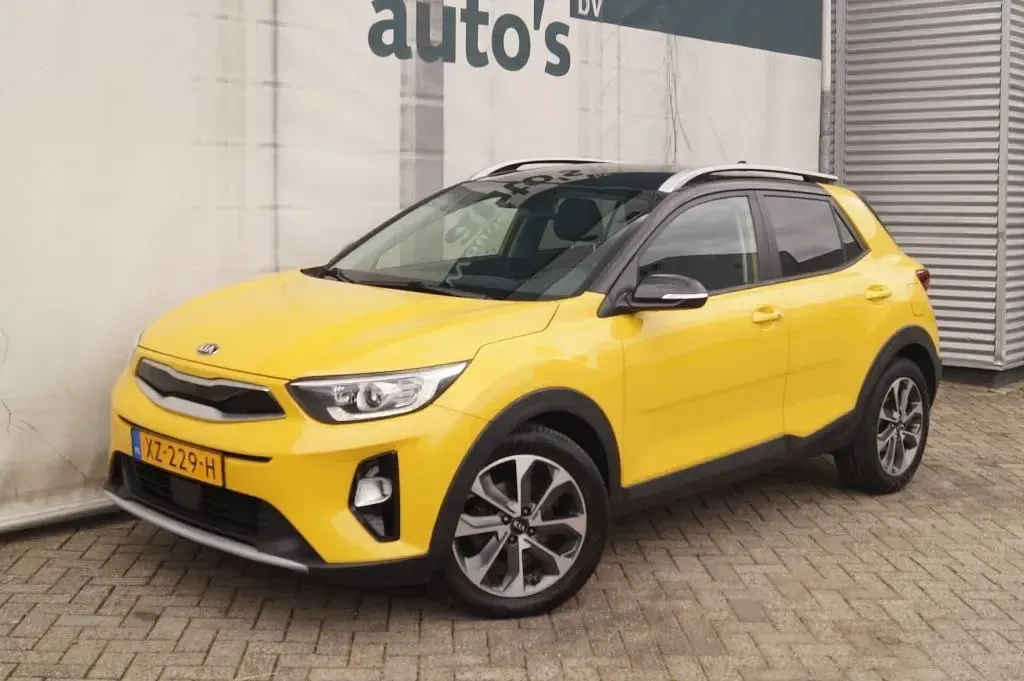 Gebraucht Kia Stonic 99 PS (72 kW) 2019 Gelb SUV