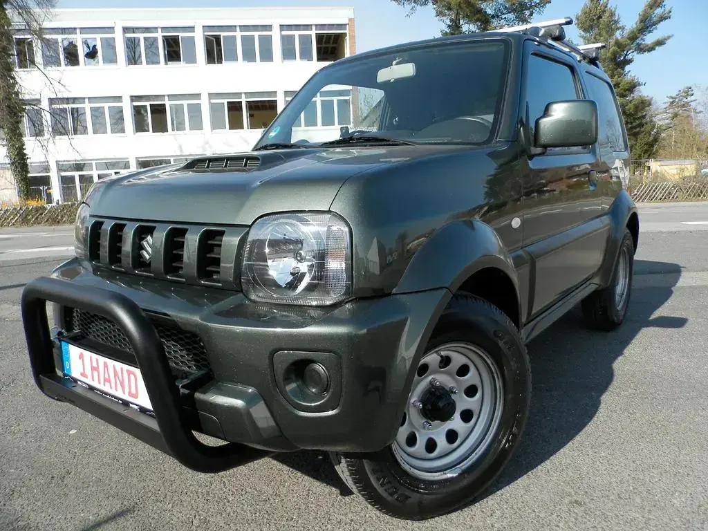 Gebraucht Suzuki Jimny 84 PS (61 kW) 2017 Grün SUV