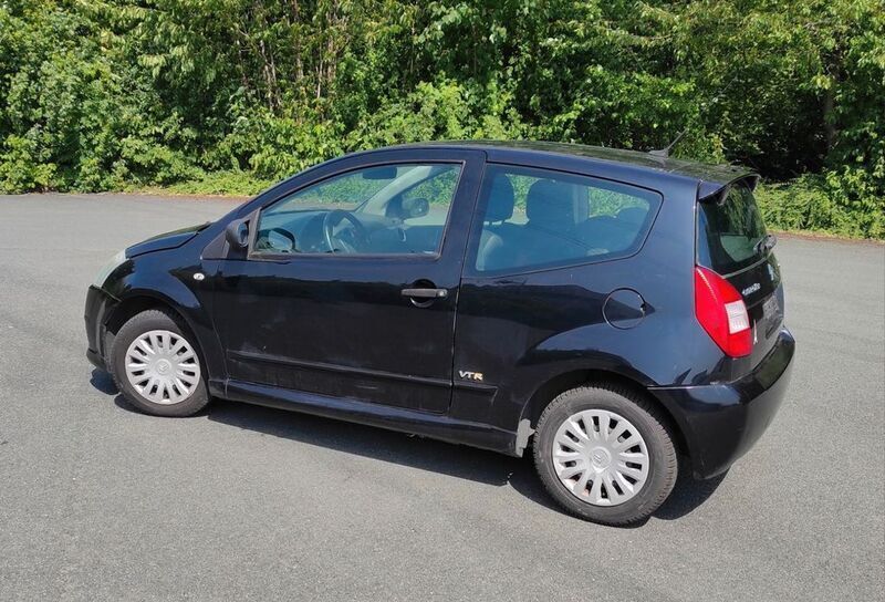 Schwarz Gebraucht 2006 Citroën C2 Comfort Kleinwagen | 1.500 € (Fairer Preis) - Bild 1/4