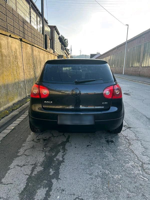 Gebraucht VW Golf V GTI 140 PS (102 kW) 2005 Schwarz Kleinwagen