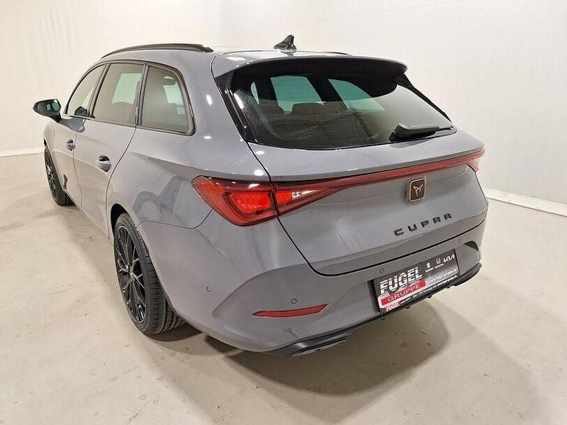 Second-hand Cupra Leon 190 CP (139 kW) 2023 Gri Berlinǎ