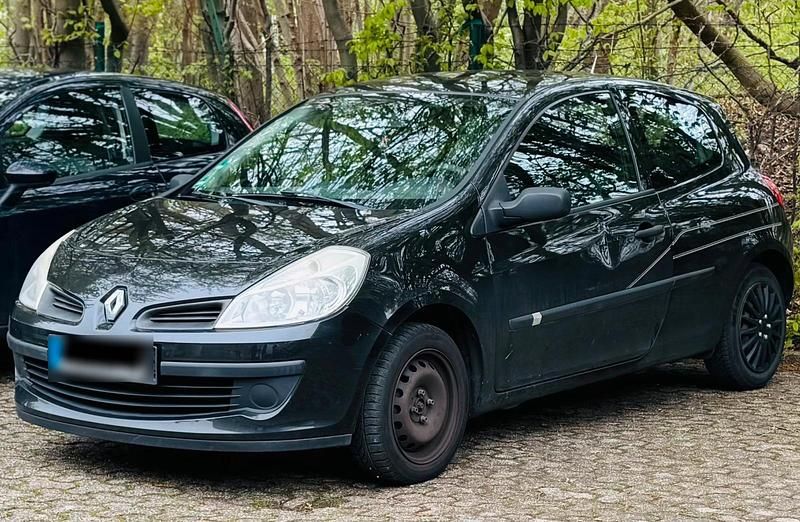 Gebraucht Renault Clio II 75 PS (55 kW) 2007 Schwarz Kleinwagen