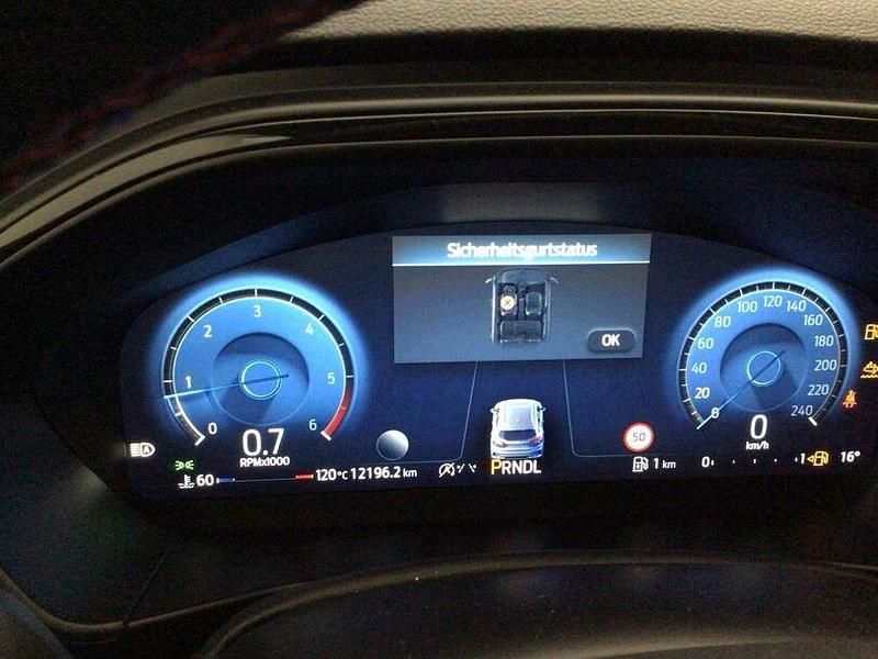 Gebraucht Ford Focus ST-Line X 116 PS (85 kW) 2025 Schwarz Kombi