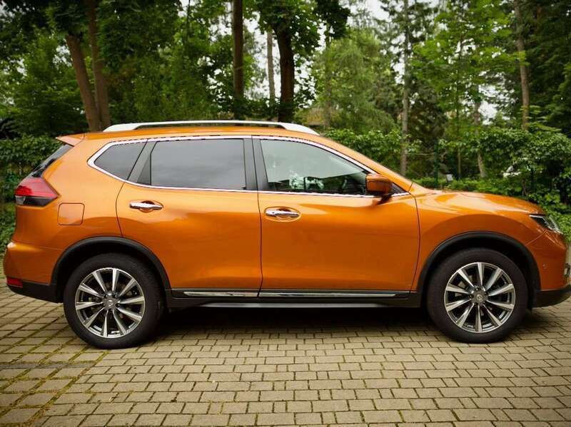 Orange Gebraucht 2018 Nissan X-Trail Tekna SUV | 19.900 € (Fairer Preis) - Bild 1/4