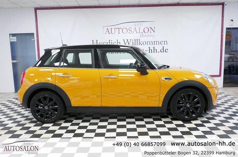 Gebraucht Mini Cooper Pepper 136 PS (100 kW) 2017 Orange Kleinwagen