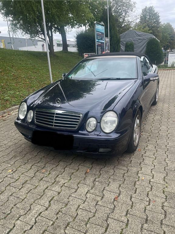 Blau Gebraucht 2000 Mercedes CLK200 Avantgarde Cabrio | 5.300 € (Guter Preis) - Bild 1/4