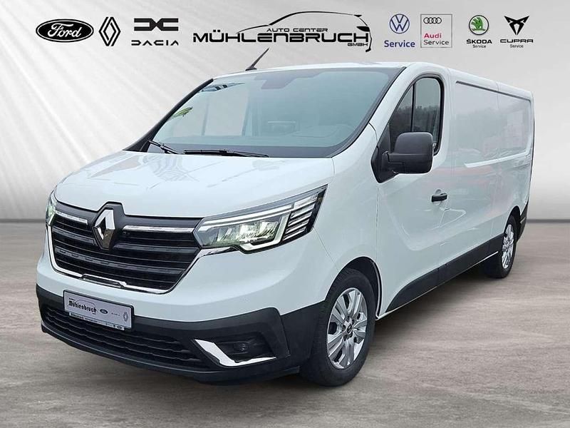 Weiß Gebraucht 2022 Renault Trafic Komfort Van | 23.997 € (Superpreis) - Bild 1/3