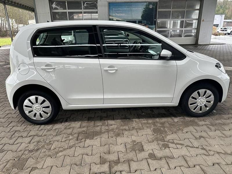 Gebraucht VW up! Move 65 PS (47 kW) 2021 Pure white Kleinwagen