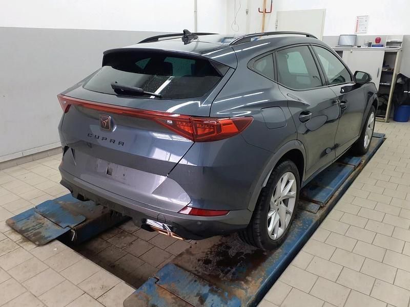 Gebraucht Cupra Formentor 204 PS (150 kW) 2024 Magnetic grau metallic SUV