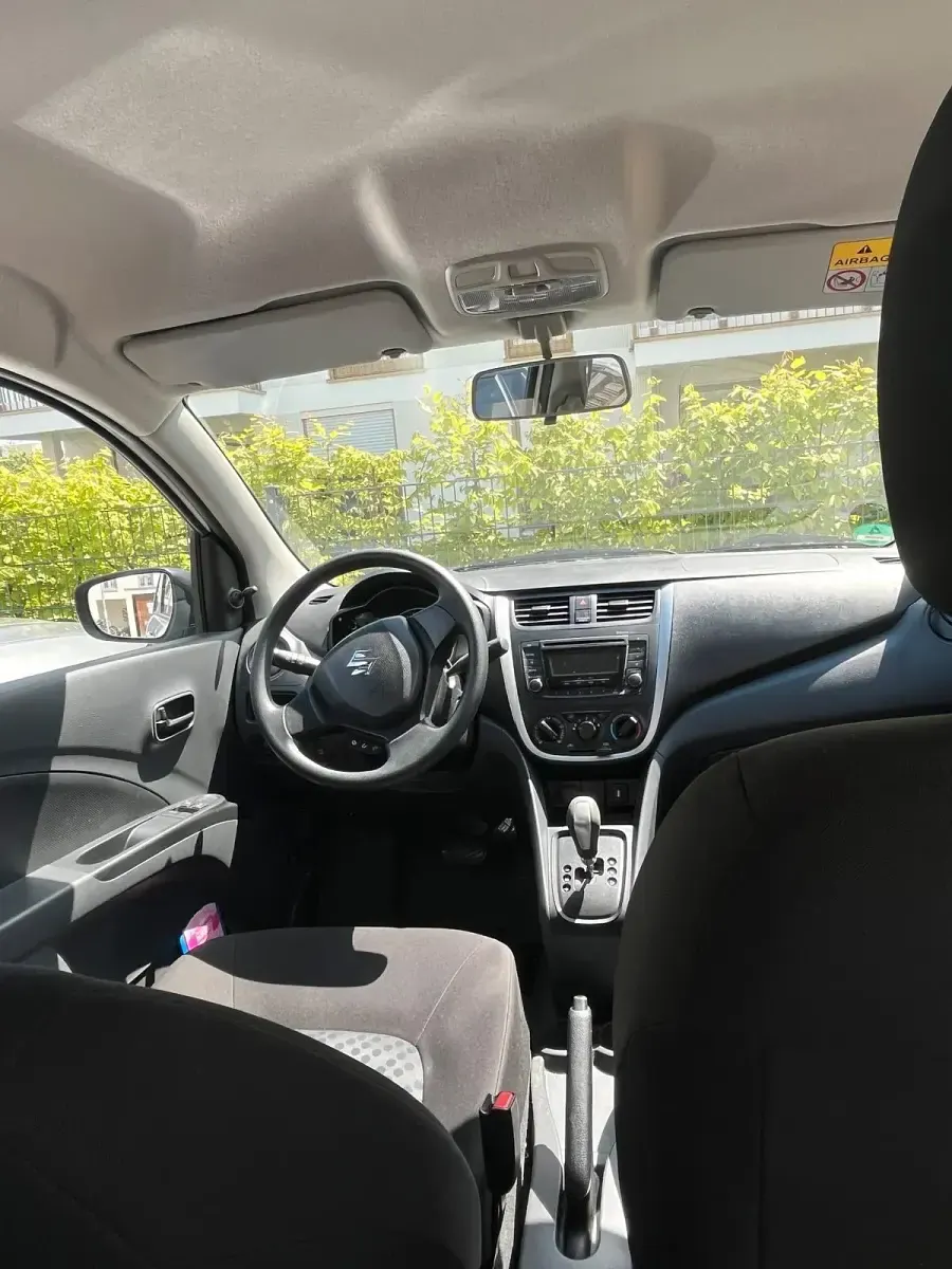 Gebraucht Suzuki Celerio Club 68 PS (50 kW) 2018 Weiß Kleinwagen