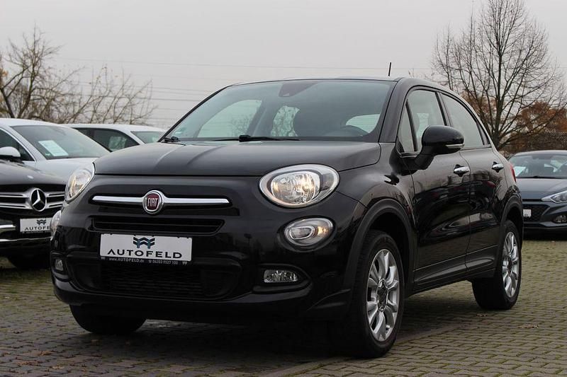 Schwarz Gebraucht 2015 Fiat 500X Pop Star SUV | 8.950 € (Etwas zu teuer) - Bild 1/4