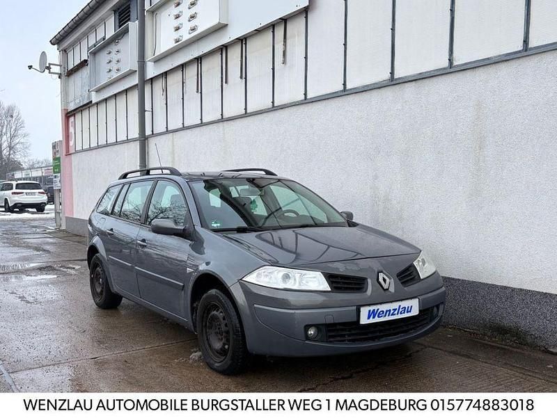 Gebraucht Renault Mégane II Avantage 111 PS (81 kW) 2007 Grau Limousine