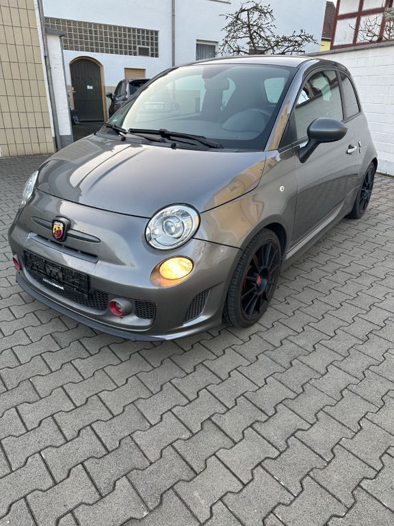 Grau Gebraucht 2012 Abarth 595 Competizione Kleinwagen | 8.390 € (Fairer Preis) - Bild 1/4
