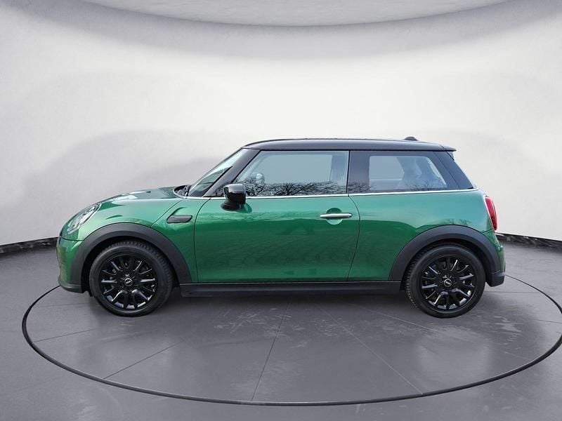 Gebraucht Mini Cooper Classic 136 PS (100 kW) 2022 Grün Kleinwagen