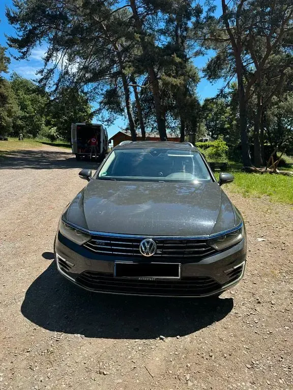 Gebraucht VW Passat GTE 218 PS (160 kW) 2017 Grau Kombi