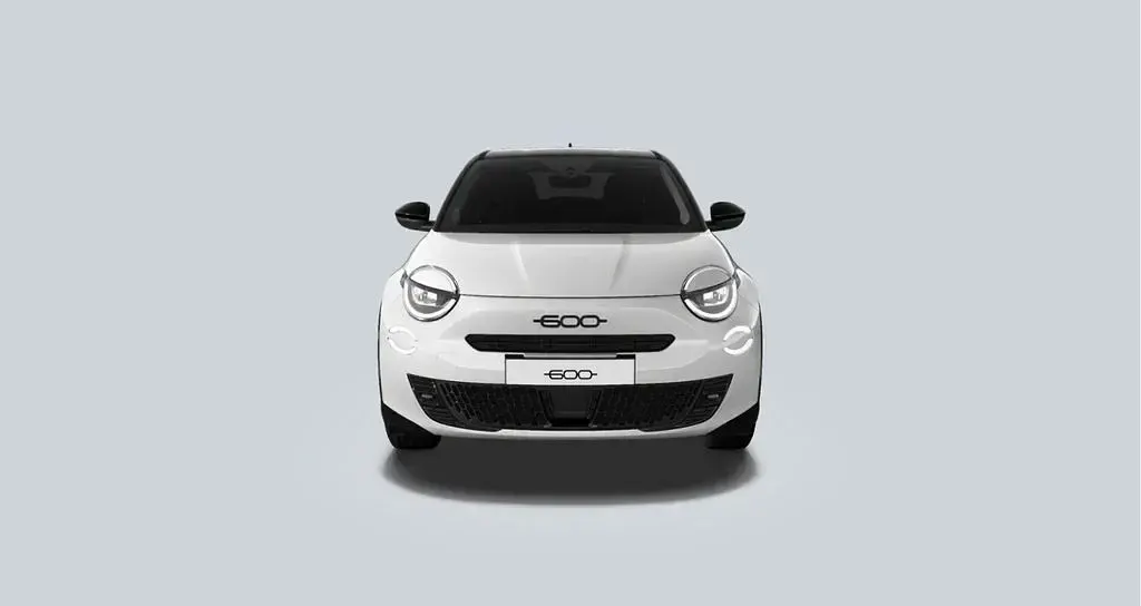 Neu Fiat 600 Street 101 PS (74 kW) 2026 Weiß SUV