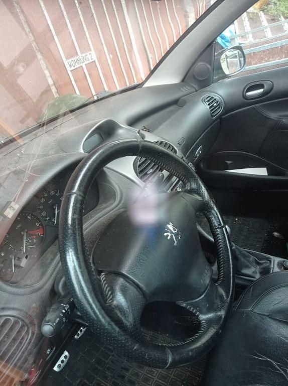 Schwarz Gebraucht 2005 Peugeot 206 CC Sport Cabrio | 1.100 € (Superpreis) - Bild 1/4