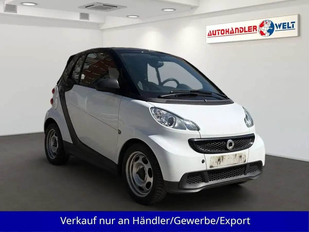 Gebraucht Smart ForTwo Cabrio 71 PS (52 kW) 2012 Weiß Cabrio