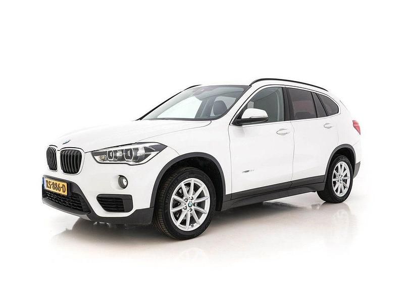 Gebraucht BMW X1 Executive 116 PS (85 kW) 2016 Weiß SUV