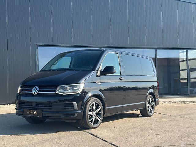 Deep black perleffekt Gebraucht 2015 VW T6 Comfortline Van | 32.990 € (Guter Preis) - Bild 1/4