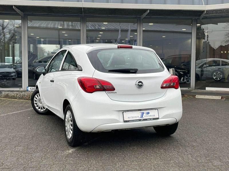 Gebraucht Opel Corsa Selection 69 PS (50 kW) 2017 Schneeweiss Kleinwagen