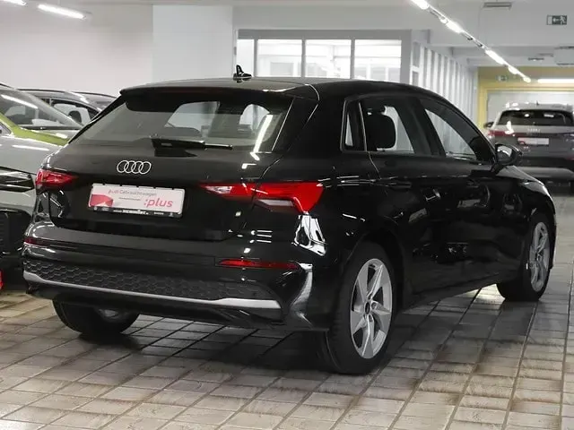 Usata Audi A3 Advanced 116 CV (85 kW) 2025 Nero Berlina