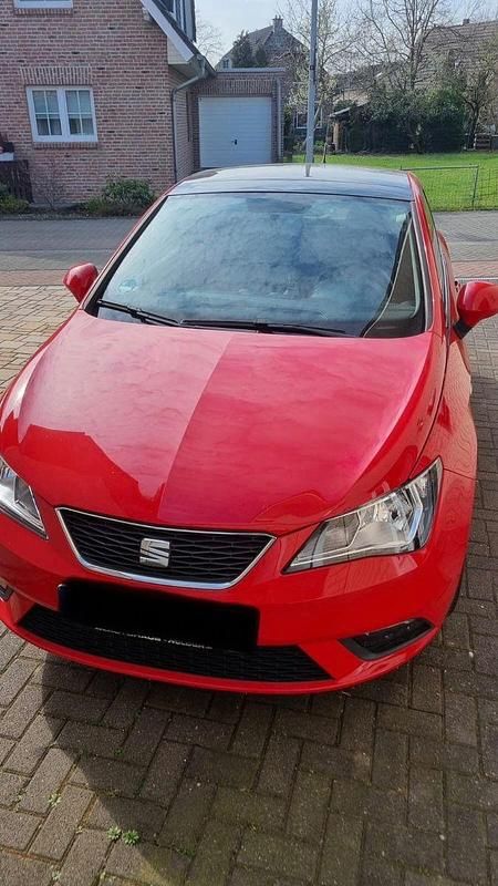 Gebraucht Seat Ibiza Reference 69 PS (50 kW) 2014 Rot Kleinwagen