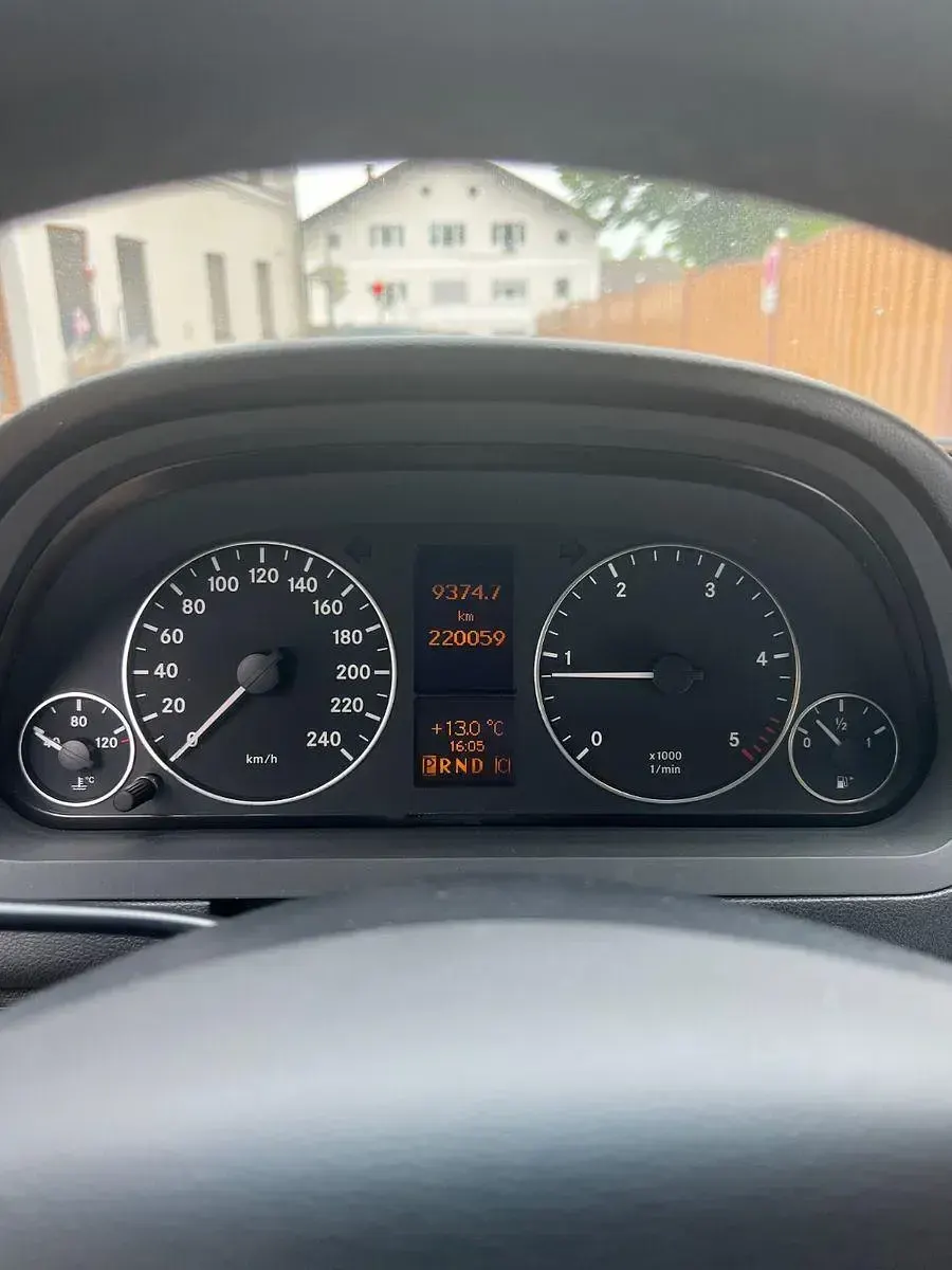 Gebraucht Mercedes A180 Avantgarde 109 PS (80 kW) 2009 Schwarz Van / Kleinbus