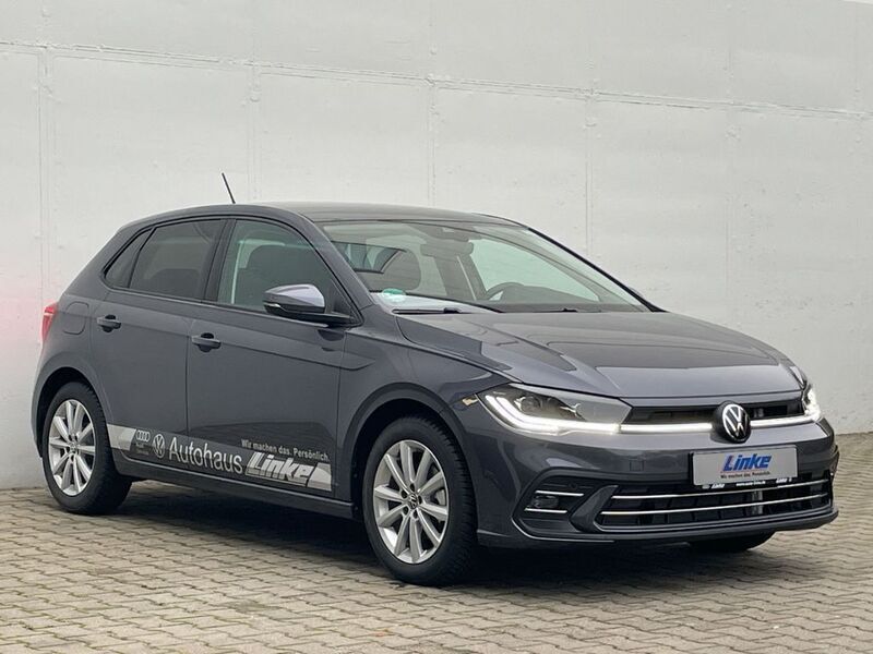 Gebraucht VW Polo Style 110 PS (80 kW) 2024 Rauchgrau metallic Kleinwagen