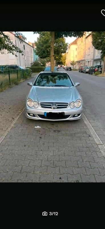 Gebraucht Mercedes CLK350 272 PS (200 kW) 2005 Silber Coupé