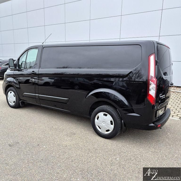 Gebraucht Ford Transit Custom 131 PS (96 kW) 2022 Schwarz Van / Kleinbus