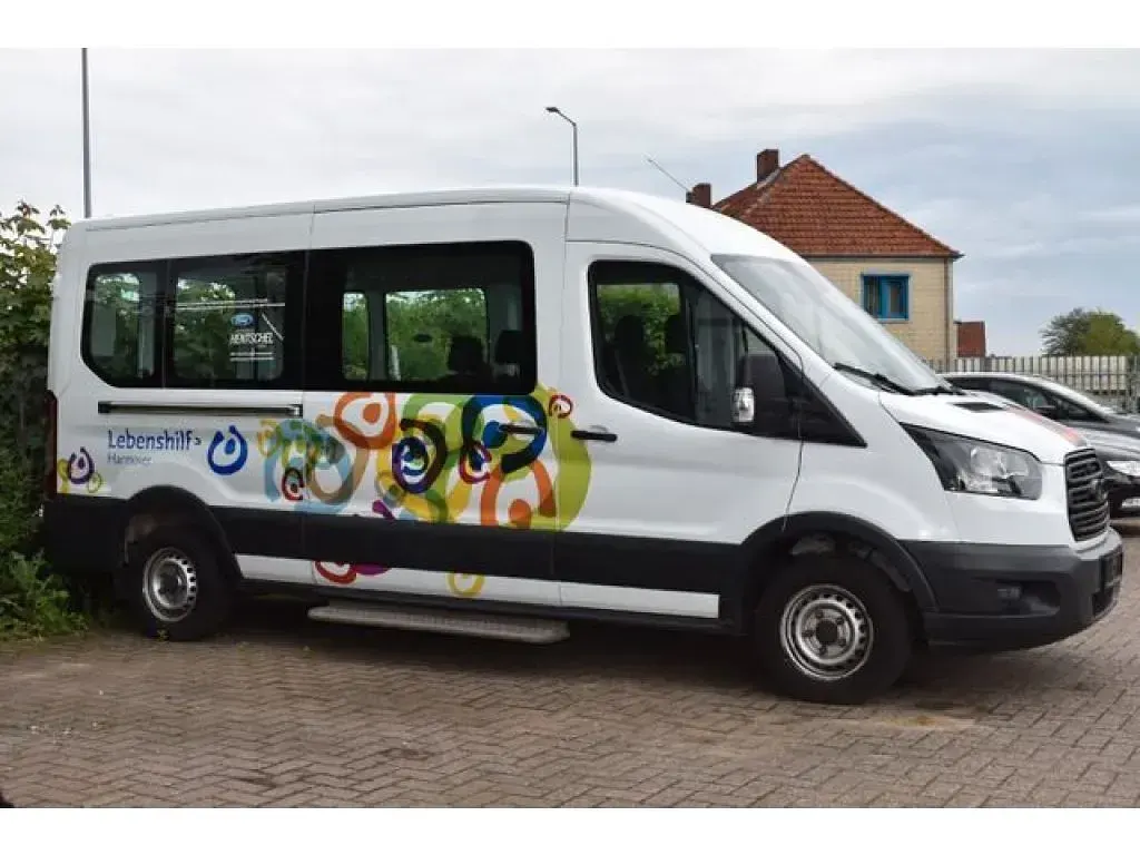 Gebraucht Ford Transit 105 PS (77 kW) 2017 Frozen white Kombi