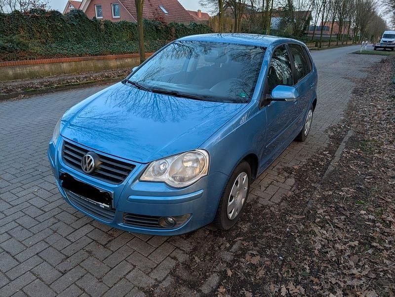 Gebraucht VW Polo 64 PS (47 kW) 2006 Blau Kleinwagen