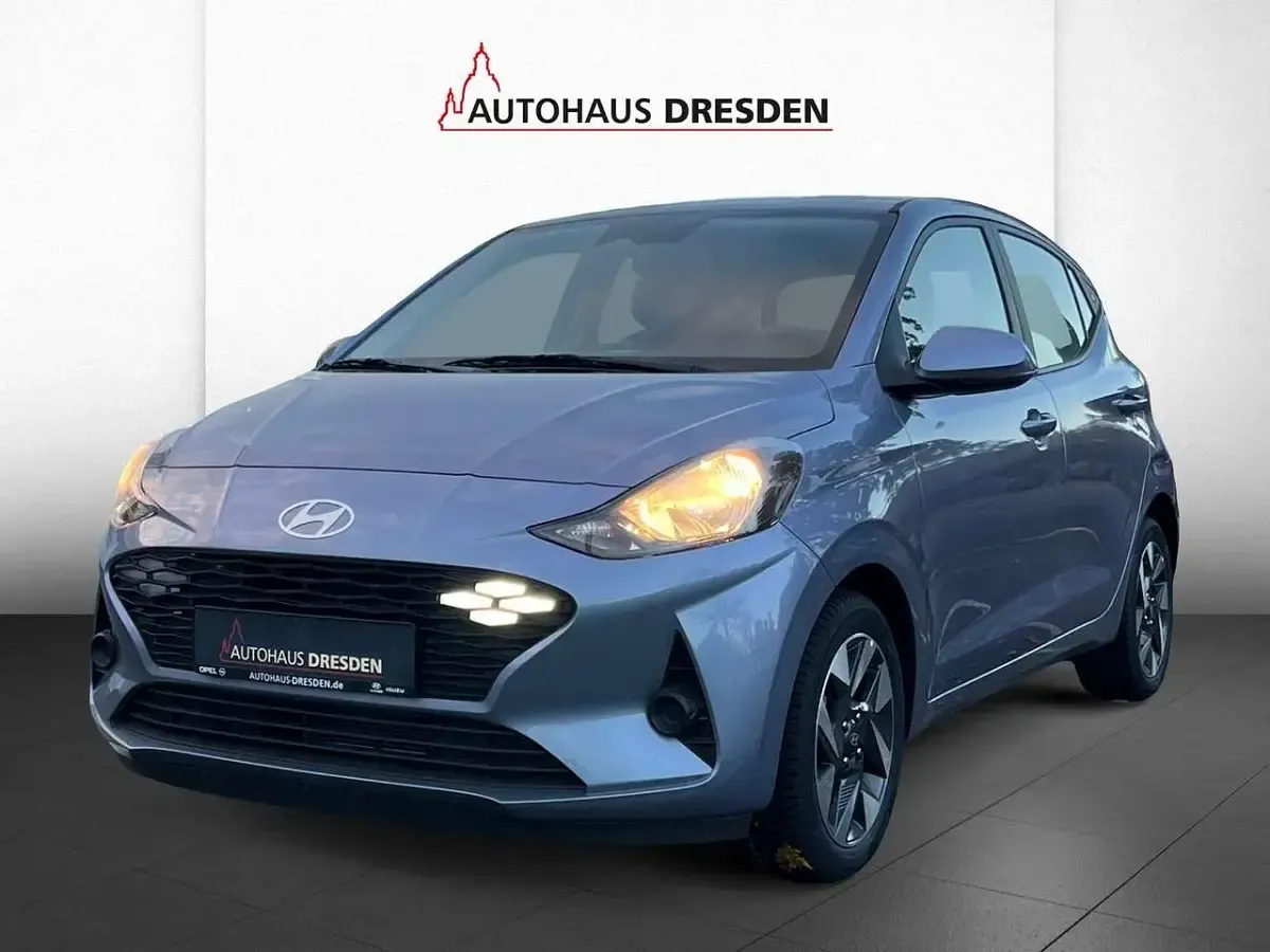 Gebraucht Hyundai i10 Trend 63 PS (46 kW) 2025 Meta blue Kleinwagen