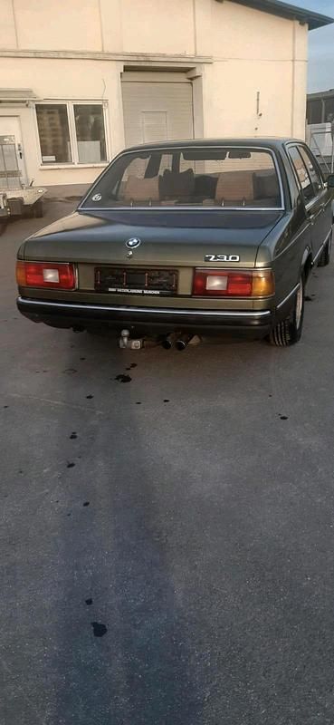 Gebraucht BMW 730 184 PS (135 kW) 1986 Grün Limousine