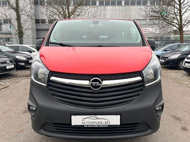 Gebraucht Opel Vivaro 125 PS (91 kW) 2018 Rot Van / Kleinbus