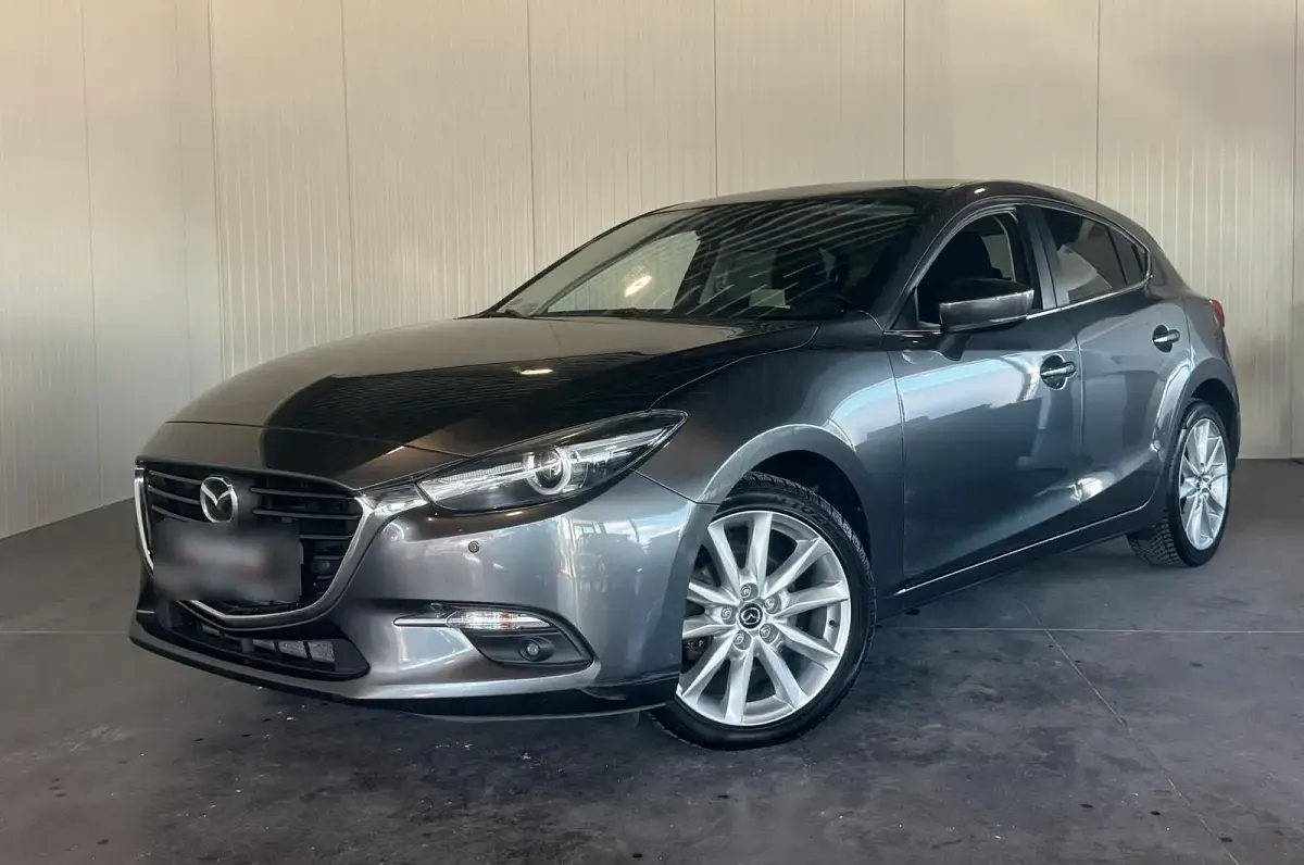 Gebraucht Mazda 3 150 PS (110 kW) 2017 Grau Kleinwagen