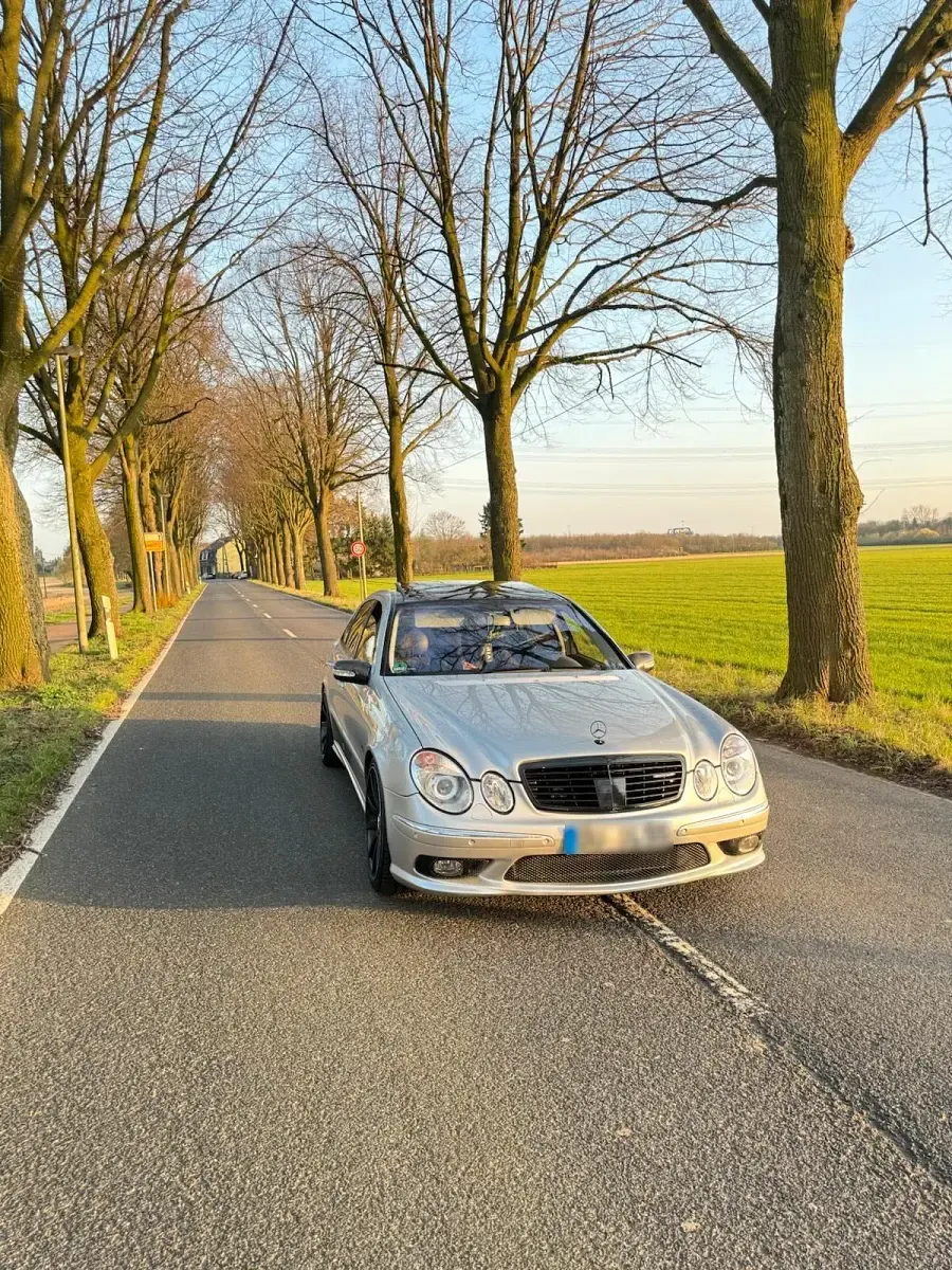 Gebraucht Mercedes E55 AMG AMG 476 PS (350 kW) 2002 Silber Limousine